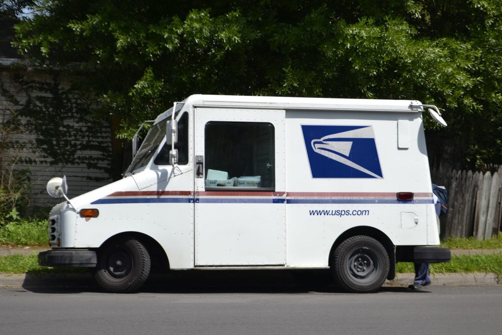 US-Post steht unter Beschuss, weil sie 11,3 Mrd. Dollar für eine gasbetriebene Fahrzeugflotte ausgeben will